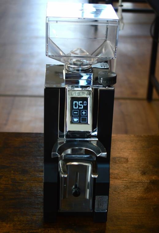 Eureka Libra #0646 1